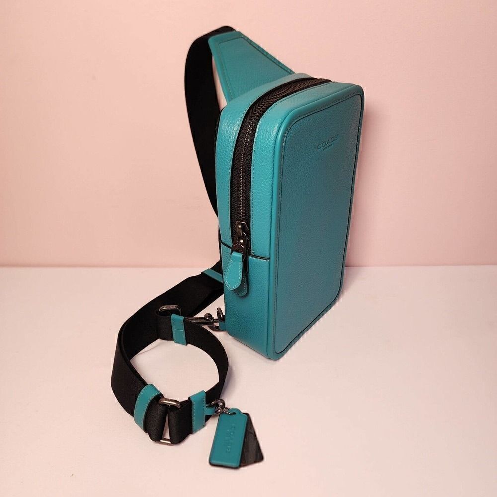 NWT Coach CP207 Sullivan Pack Smooth Calf Leather Bright Turquoise - Picture 3 of 7